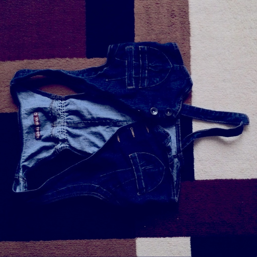 Dark Wash Vest